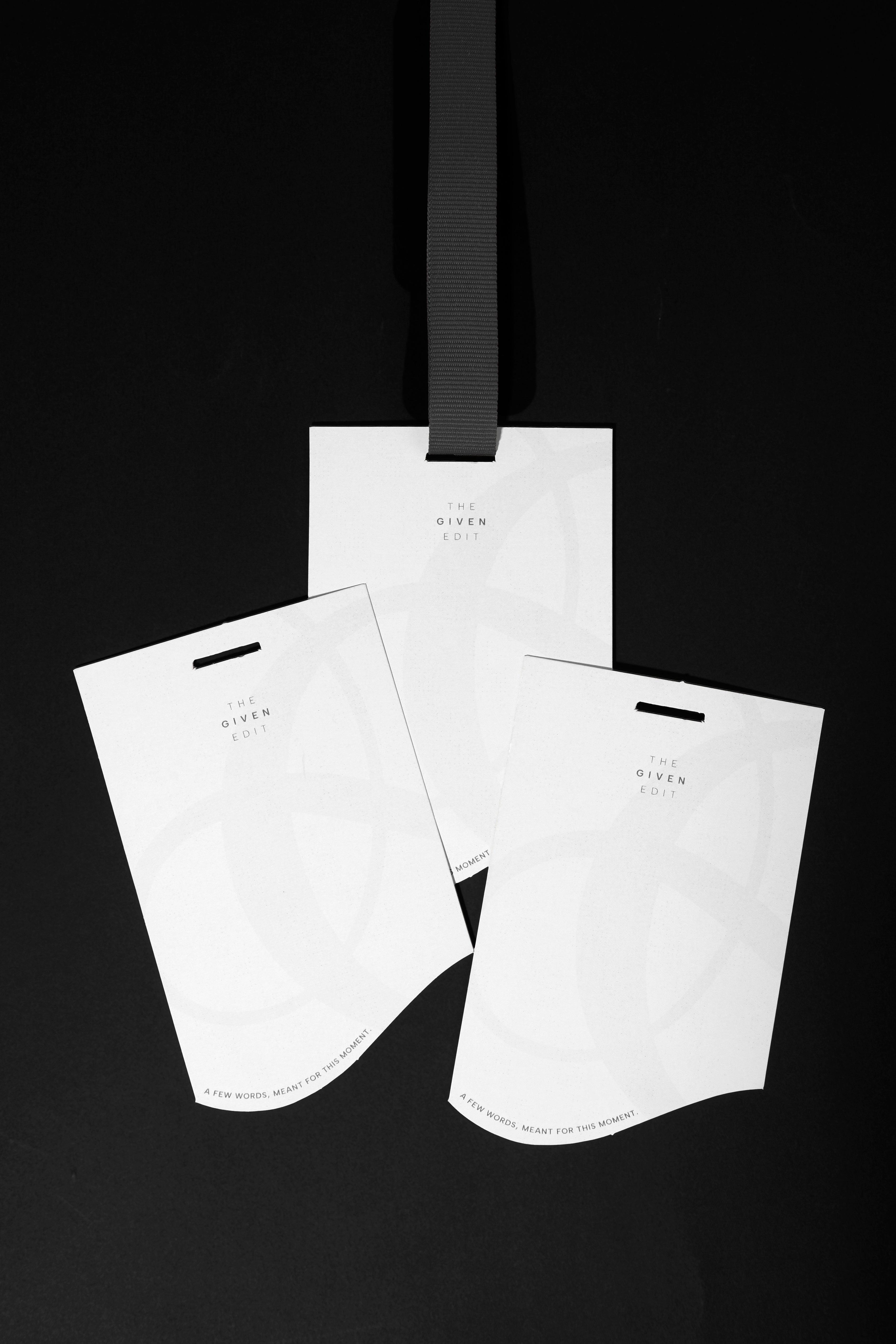 Set of 3 Premium Gift Wrap Sheets - Moulded Pottery