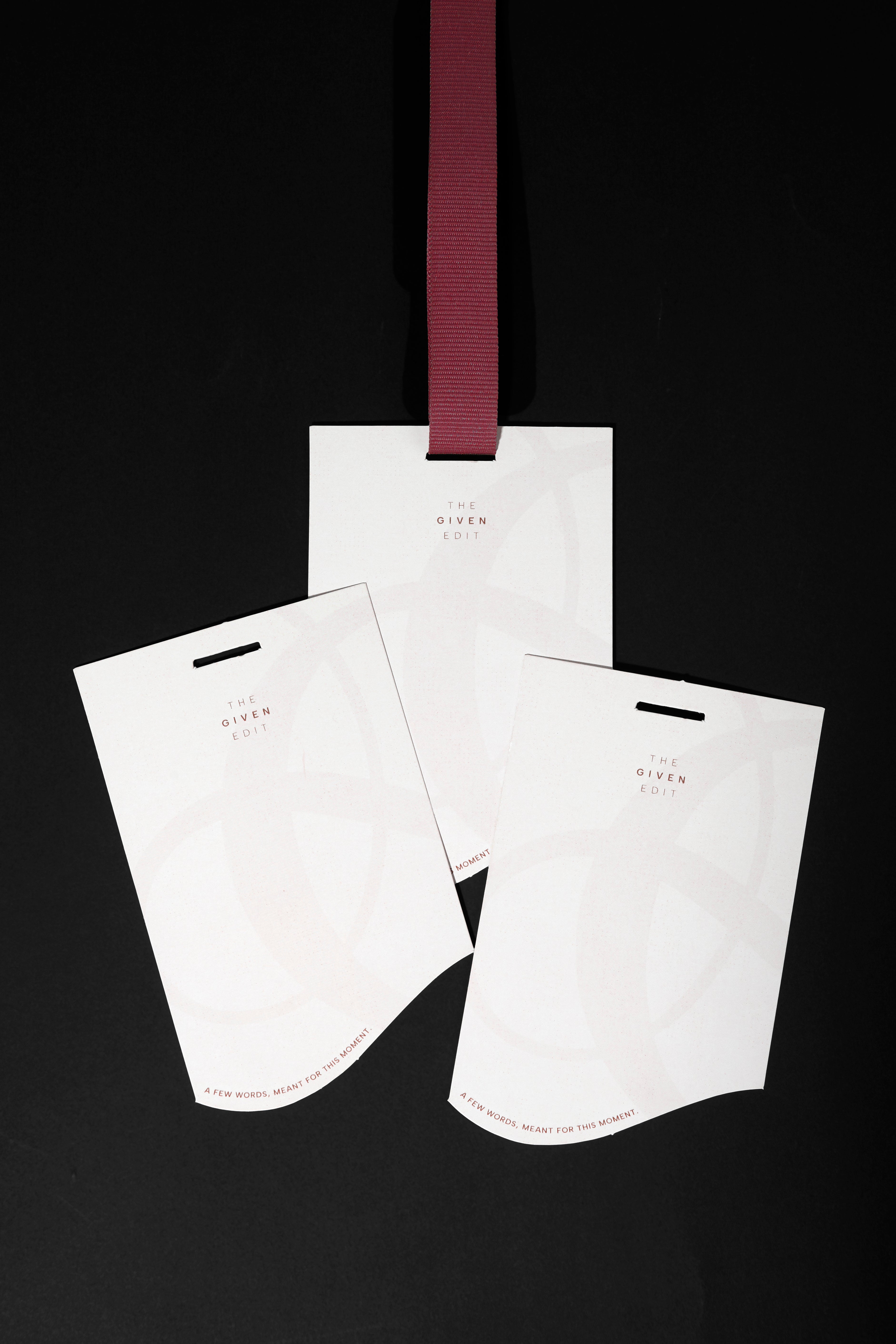 Set of 3 Premium Gift Wrap Sheets - Crimson Bloom