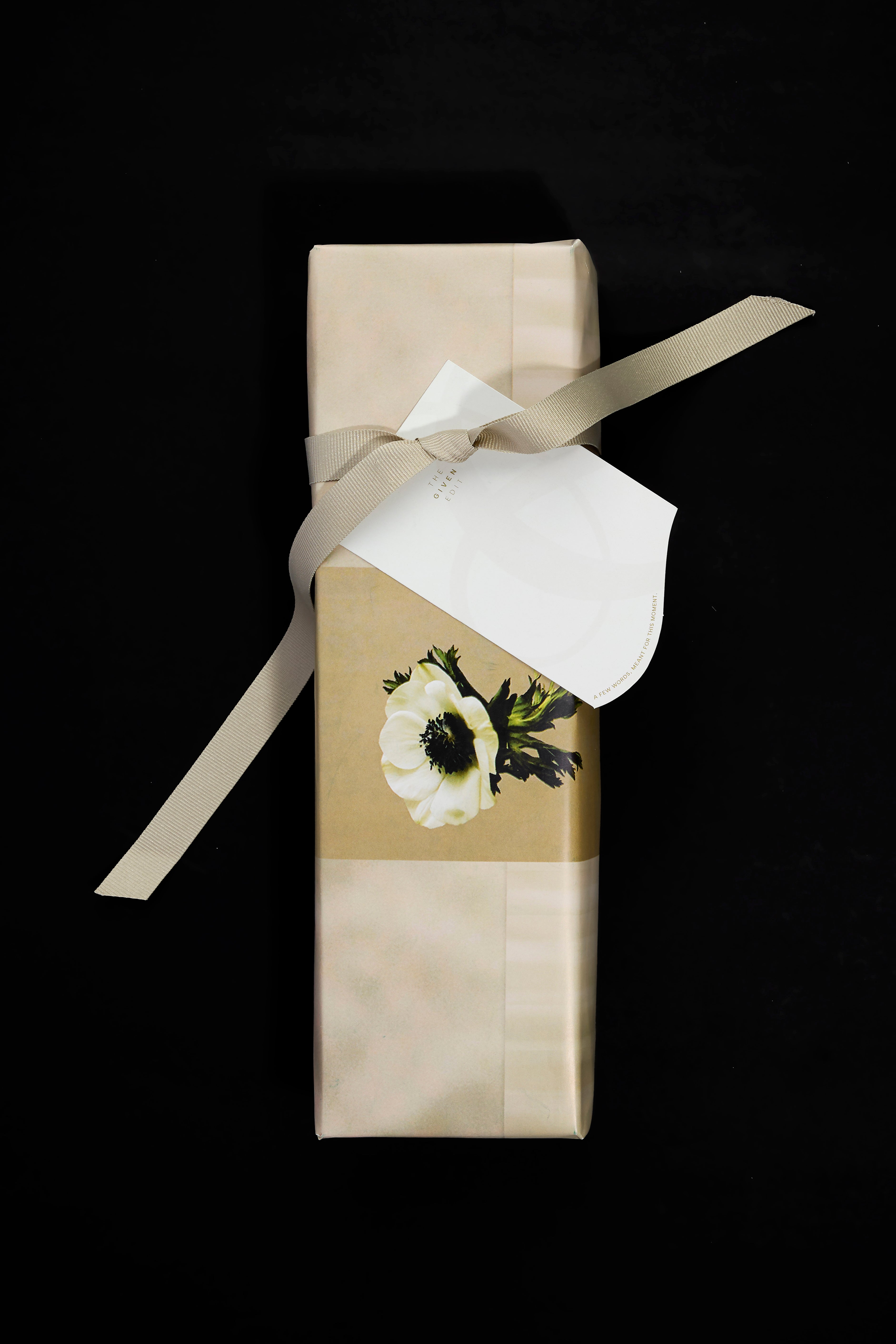 Set of 3 Premium Gift Wrap Sheets - Soft Bloom